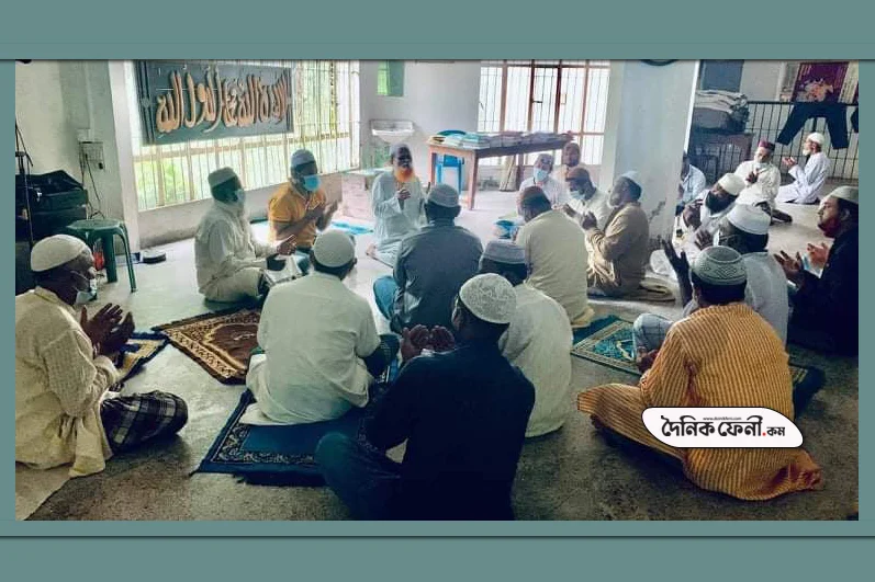 আলাউদ্দিন নাসিমের রোগমুক্তি কামনায় চবি’তে চুসাফের দোয়া
