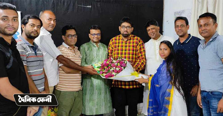 ফেনী থিয়েটারের কমিটি : প্রধান সমন্বয়কারী তানভীর আলাদিন