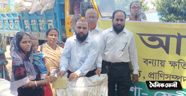 ফেনীতে বন্যার্তদের ৬ কোটি টাকার সহায়তা দিচ্ছে ‘আশা’