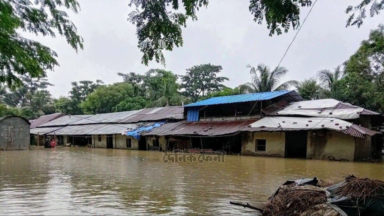 সাতকানিয়ায় শিশুর মৃত্যু, আনোয়ারায় ভেসে এল লাশ