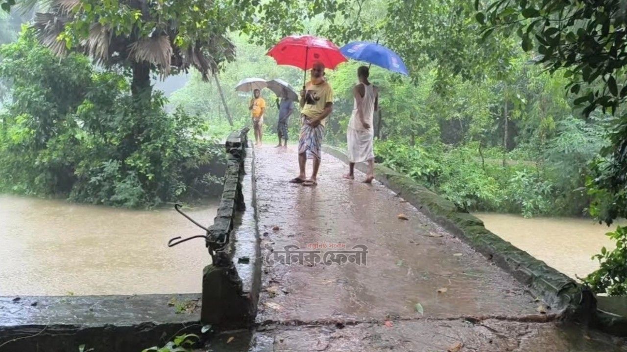 সরু সেতুতে ৫ শতাধিক পরিবারের ভোগান্তি