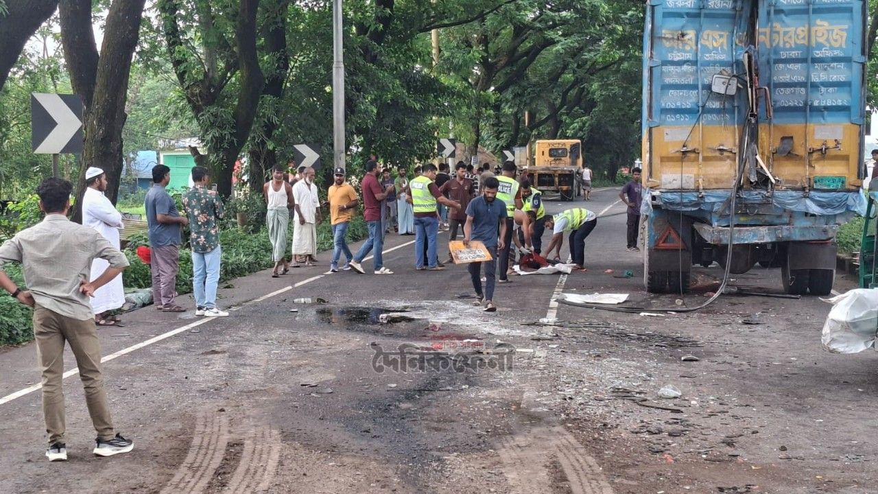 ফেনীতে পৃথক সড়ক দুর্ঘটনায় নিহত ৪, আহত ৫